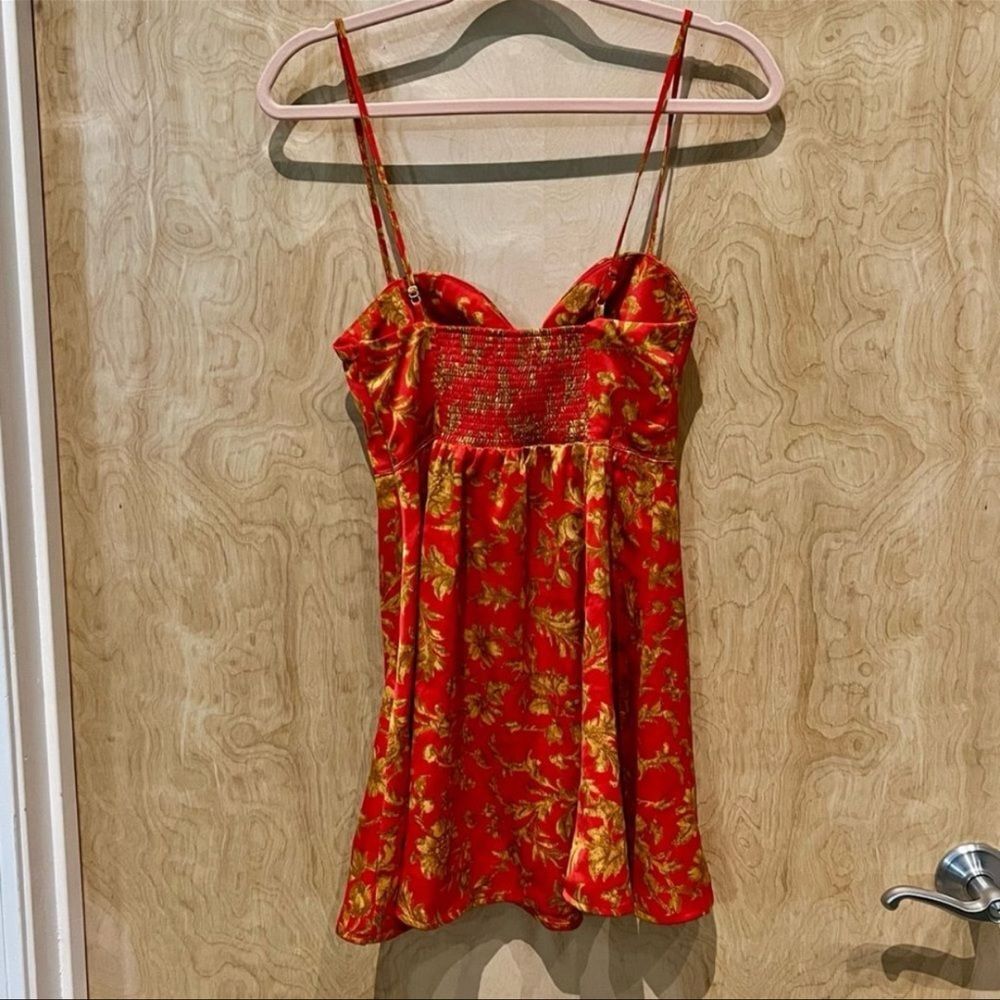 Urban Outfitters Red Floral Satin Mini Dress – Size Small - Picture 5 of 8